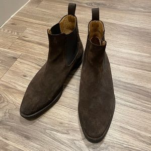 Jack Erwin brown Chelsea boots